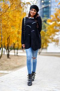 EM605 Luźny sweter oversize czarny
